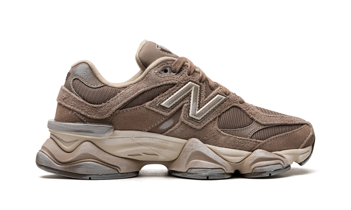 9060 Mushroom Brown U9060PB
