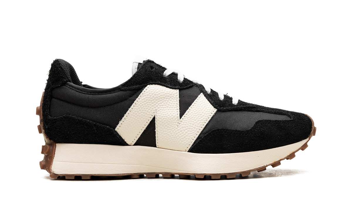 327 WMNS Black White Gum WS327BL