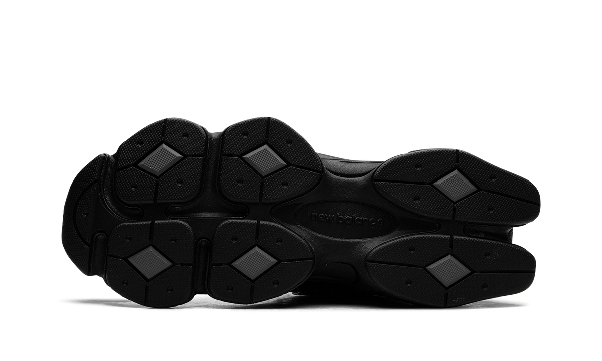 9060 Sea Stone Black U9060IMA