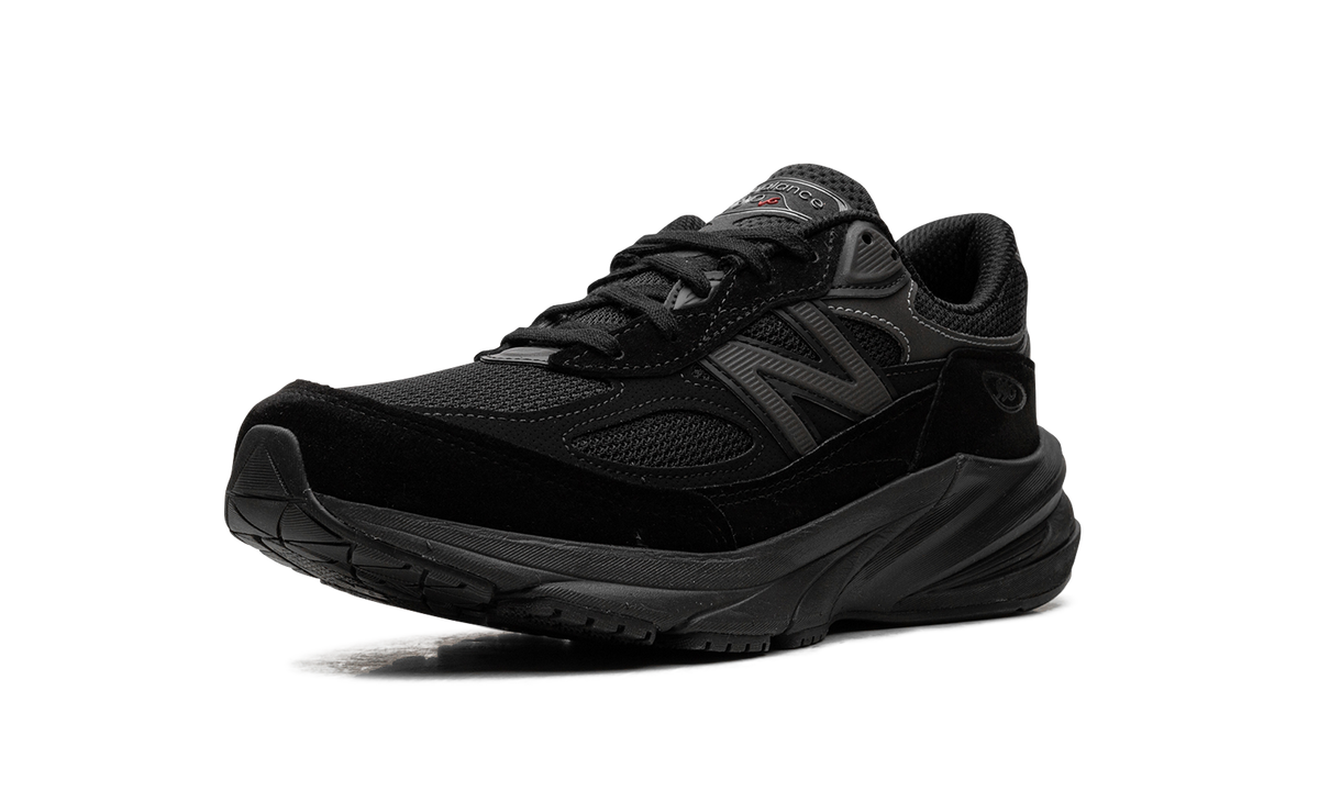 990 v6 Triple Black U990BB6