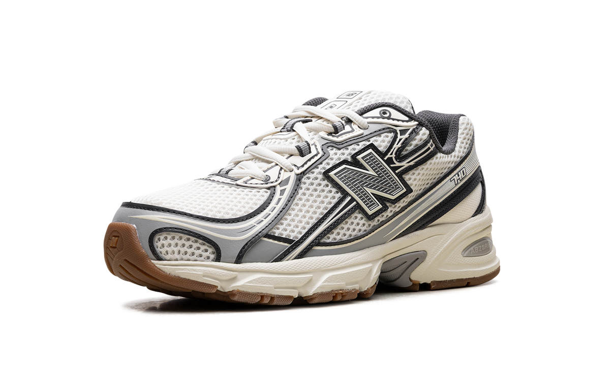 740 Beige Grey U740AA2