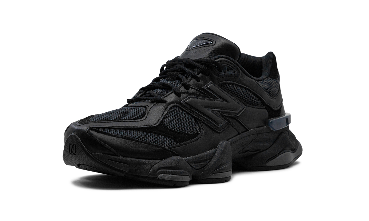 9060 BLACK U9060NRI