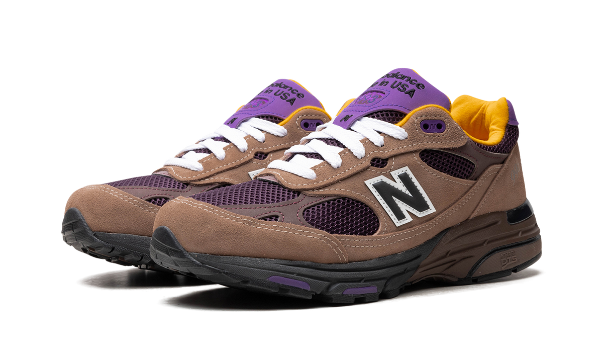 993 Made in USA - Mushroom / Midnight Violet U993MU