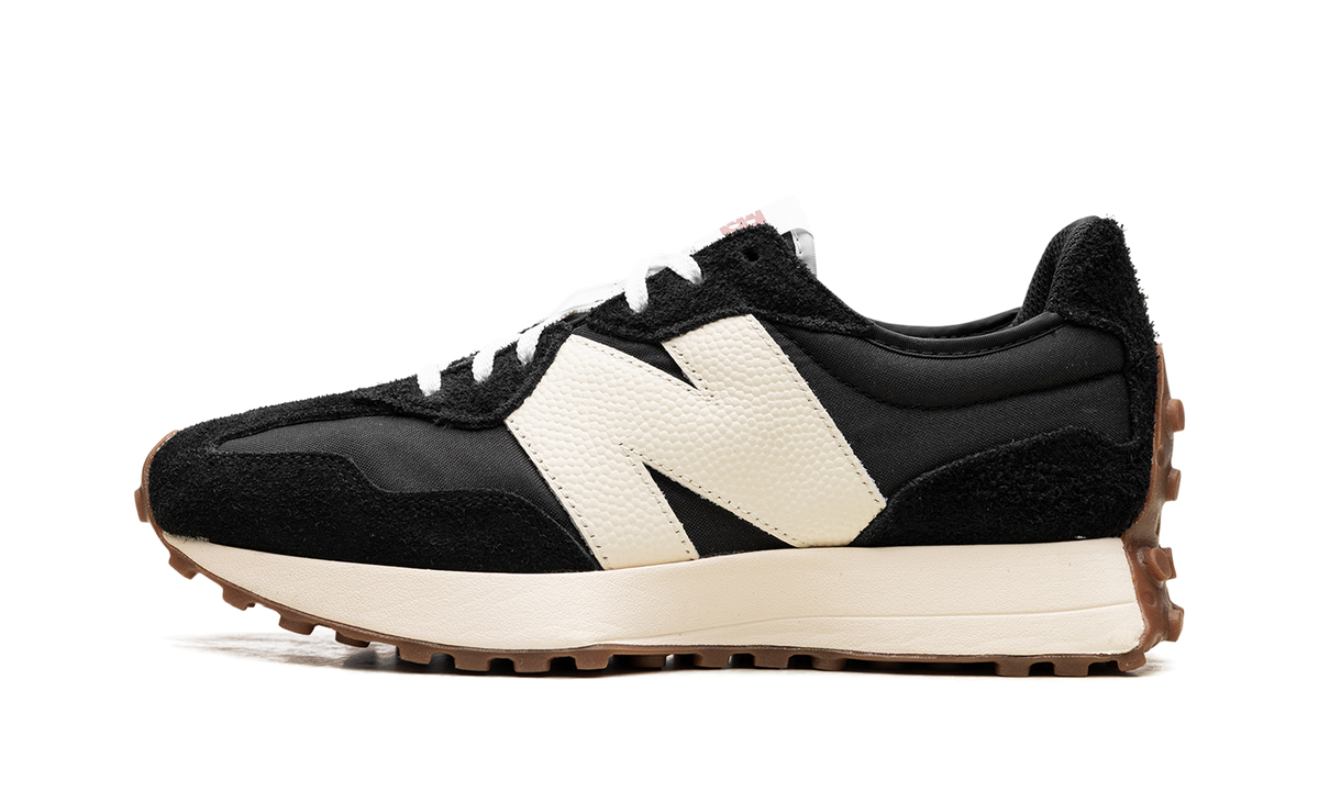 327 WMNS Black White Gum WS327BL