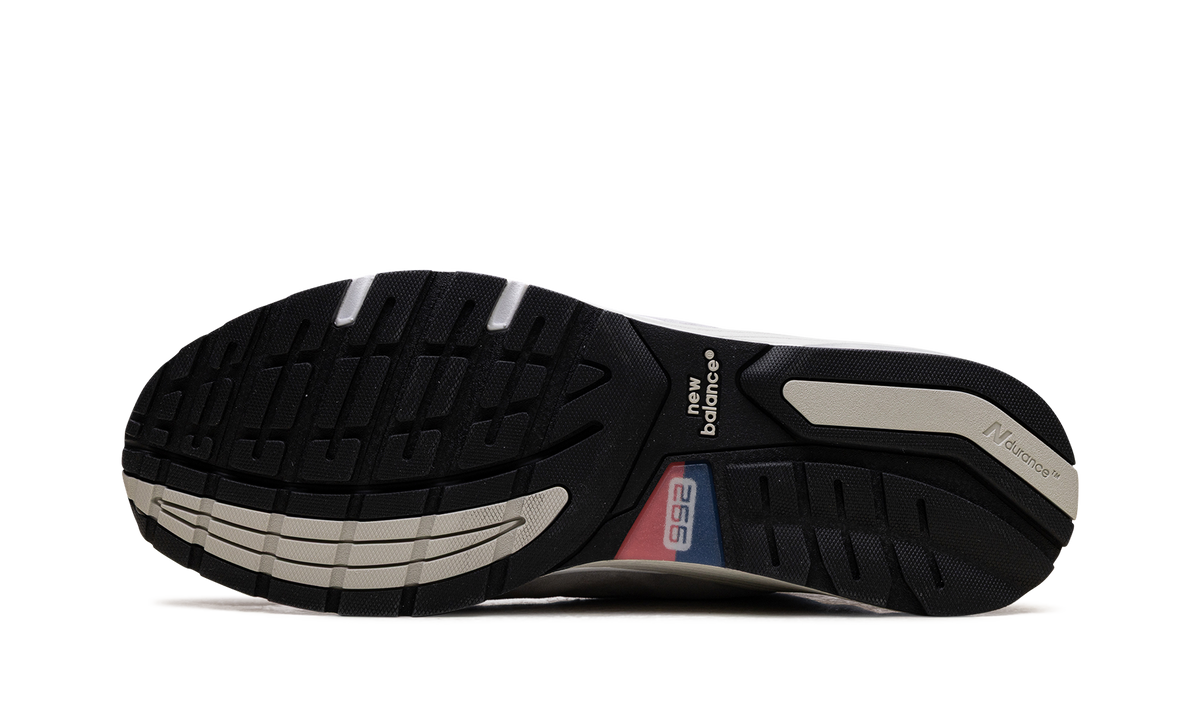 992 Made in USA - Grey Silver Metallic U992GY