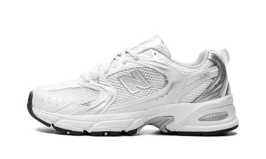 530 White / Silver MR530EMA