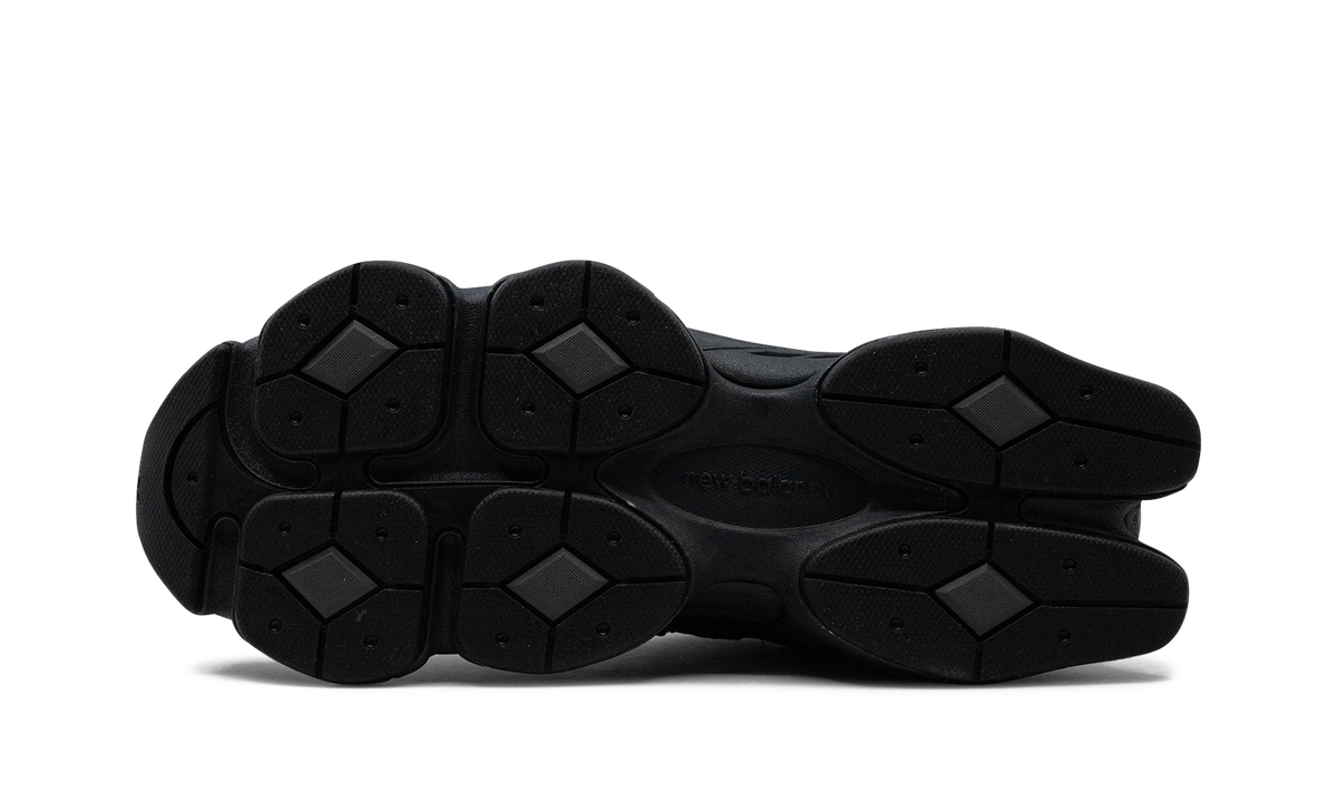 9060 BLACK U9060NRI