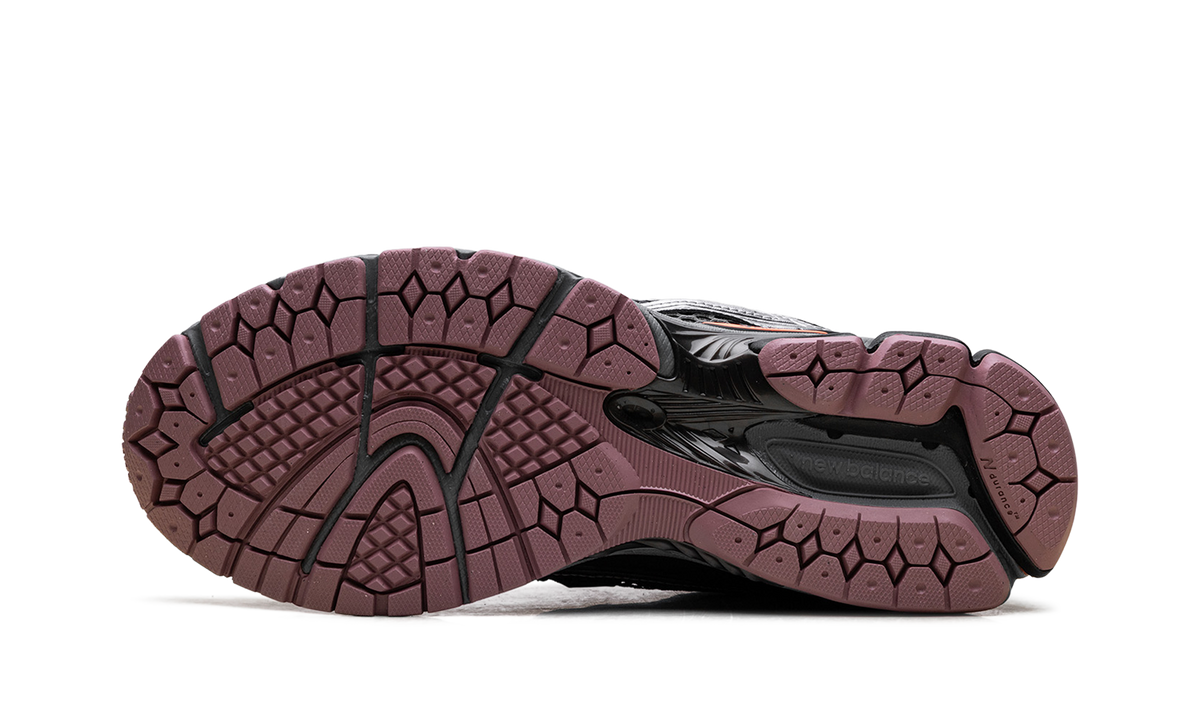 1906 Dark Silver Metallic / Rosewood U190629R